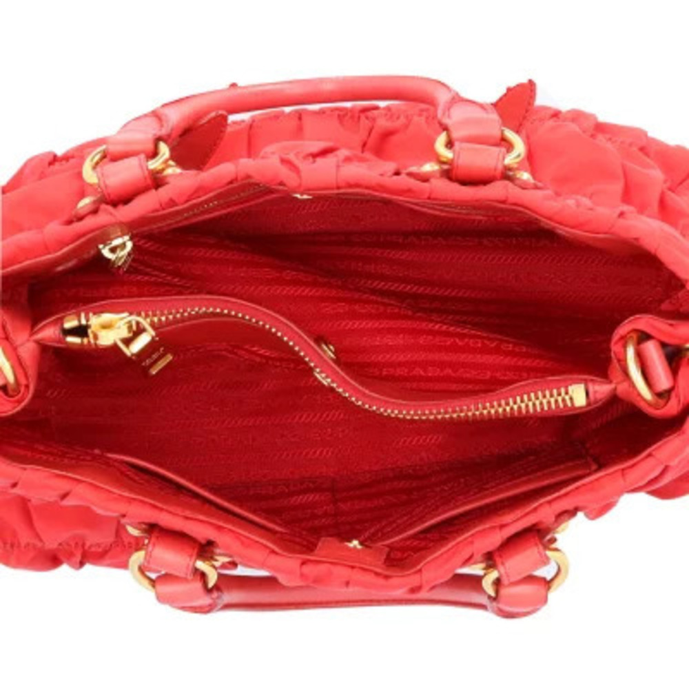 Prada Tessuto Gaufre red ruched Shoulder bag - Picture 6 of 8